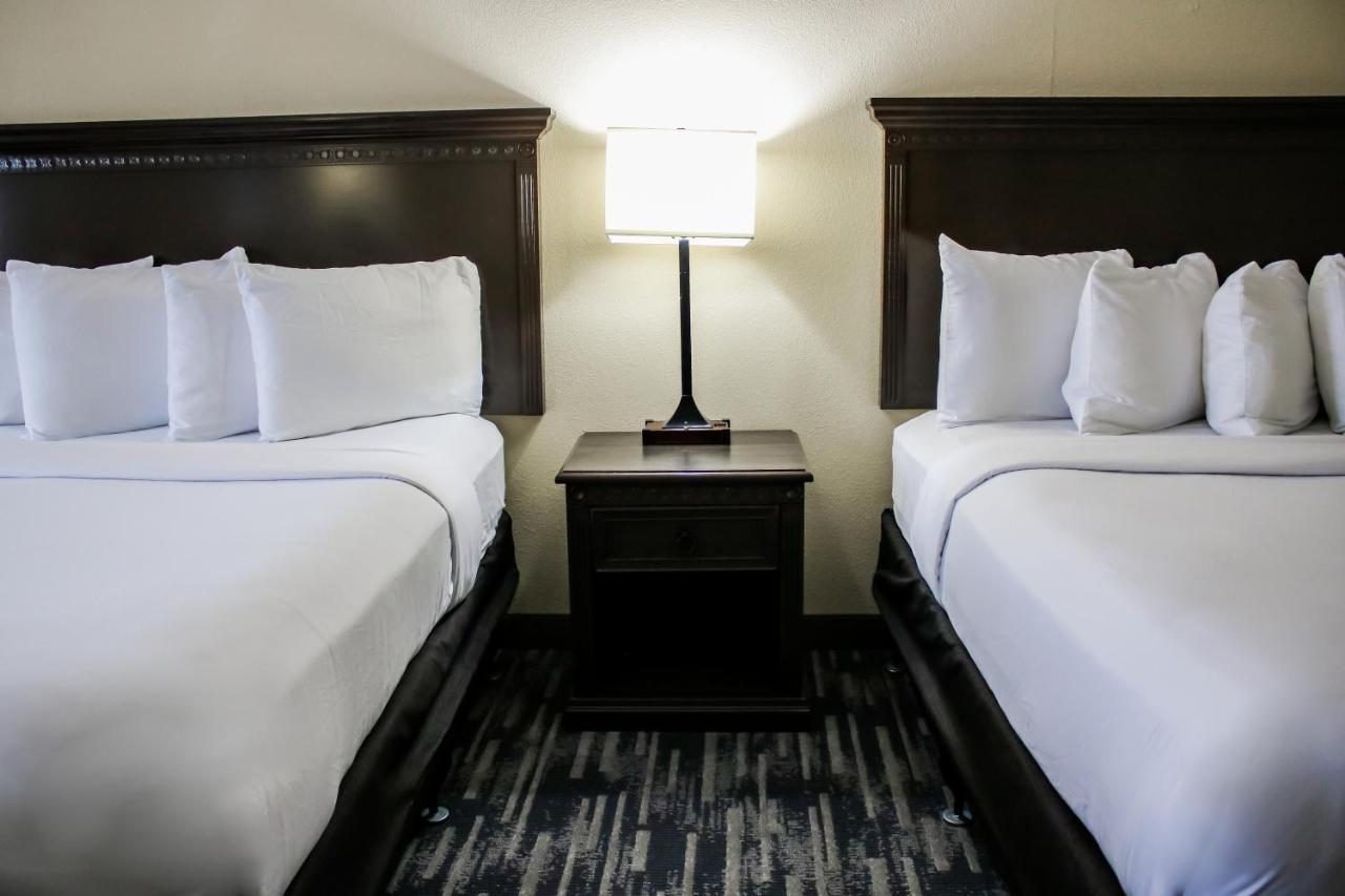 Country Inn & Suites By Radisson, Richmond West At I-64, Va Esterno foto