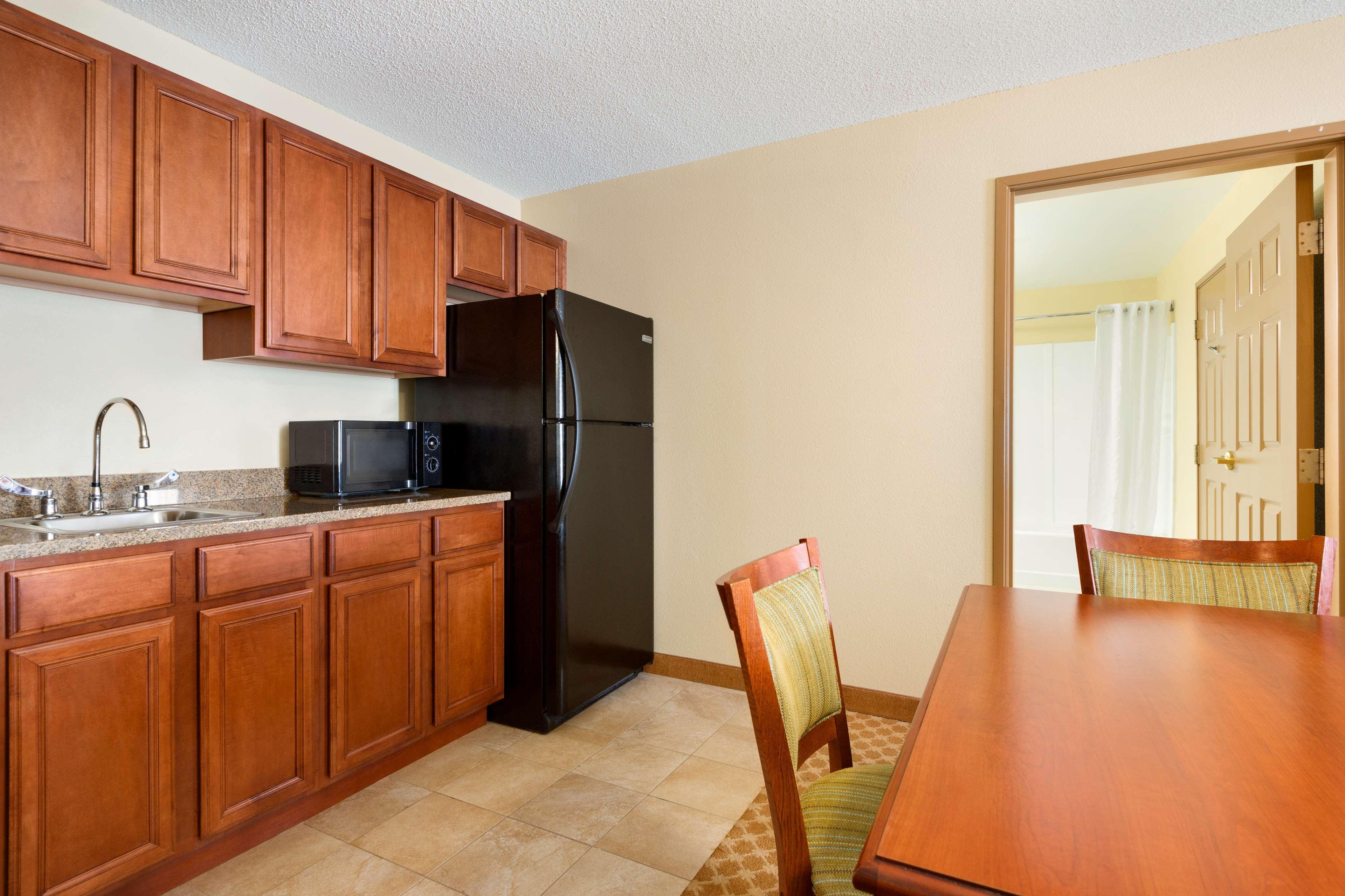 Country Inn & Suites By Radisson, Richmond West At I-64, Va Esterno foto