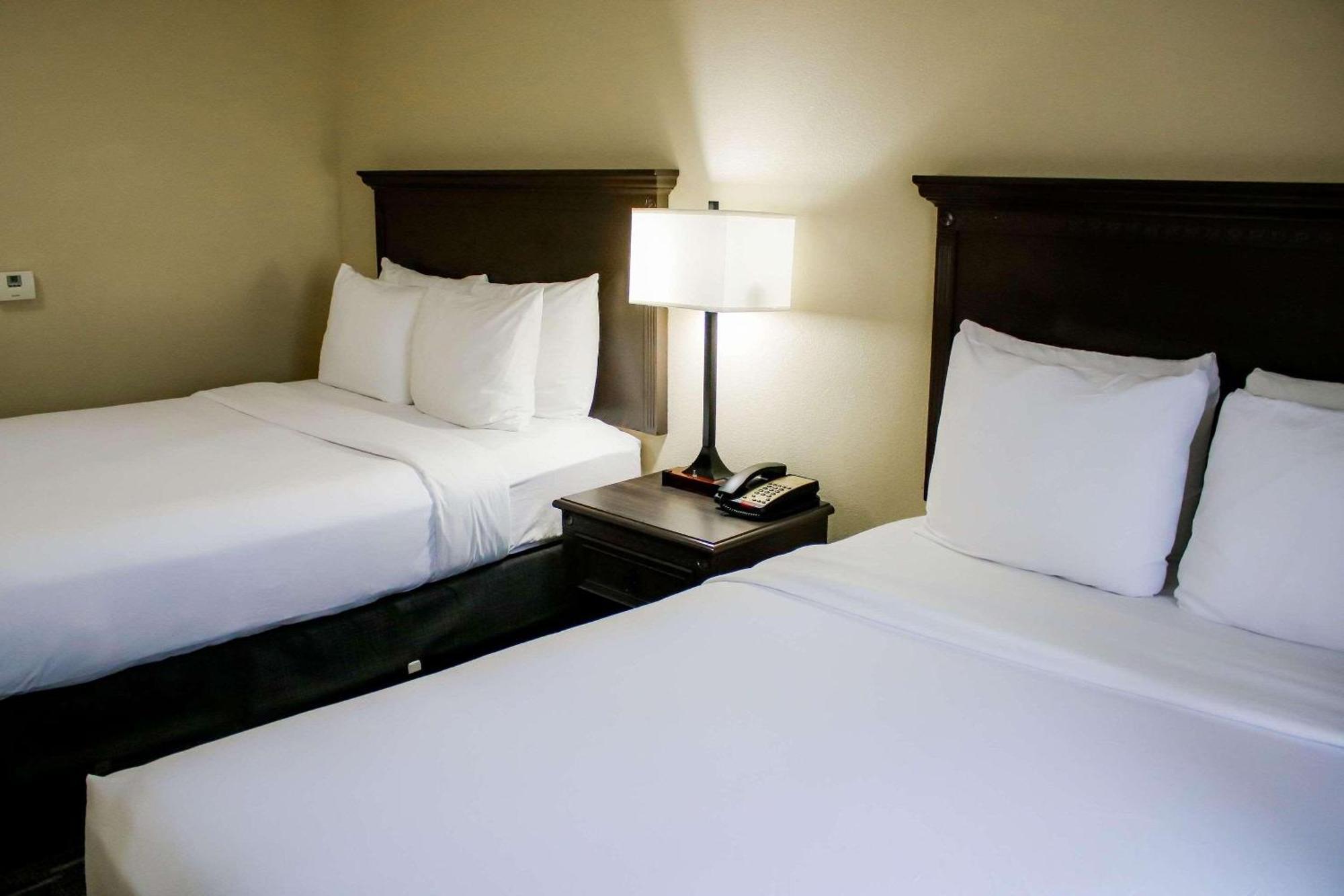 Country Inn & Suites By Radisson, Richmond West At I-64, Va Esterno foto