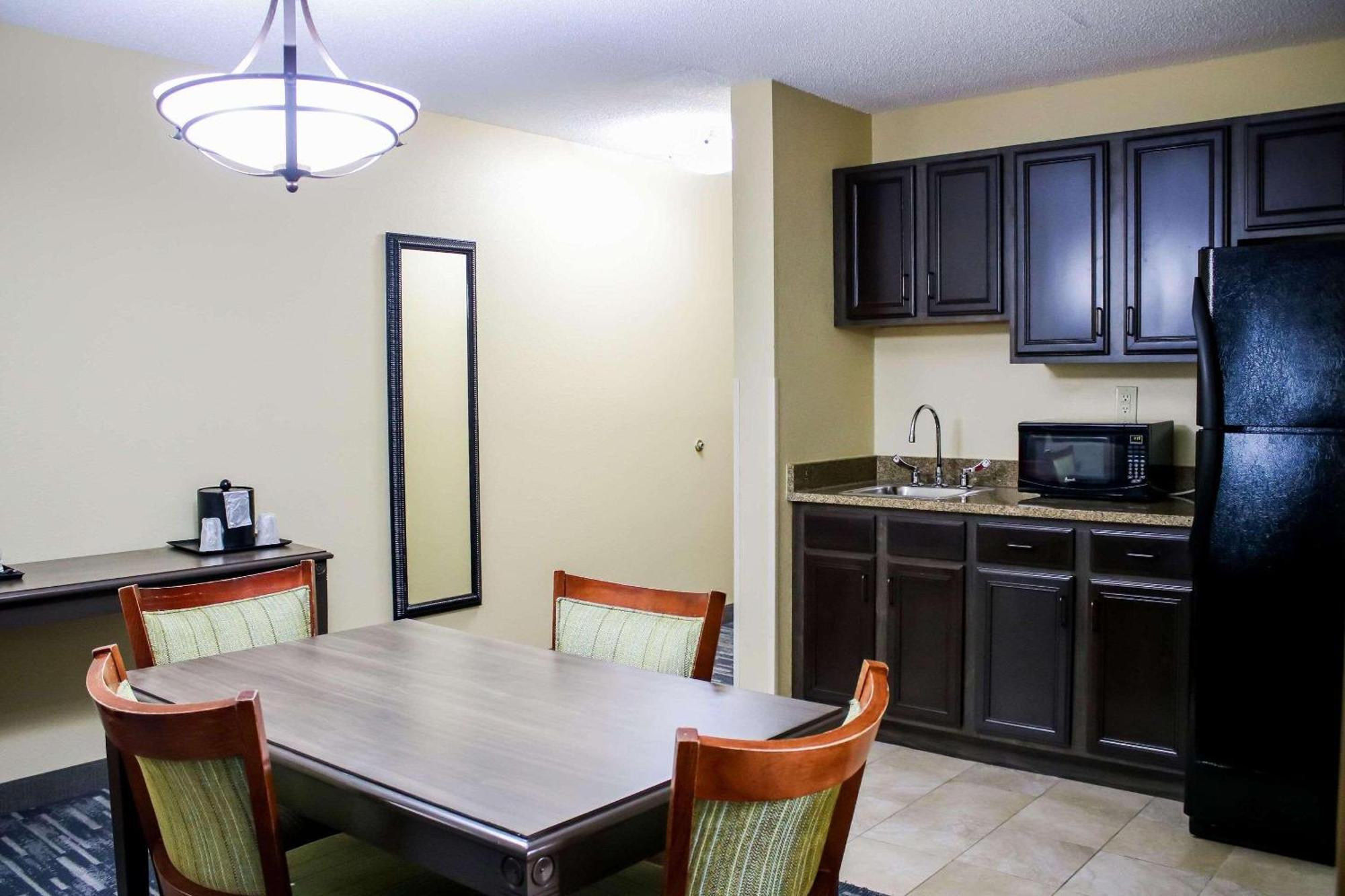 Country Inn & Suites By Radisson, Richmond West At I-64, Va Esterno foto