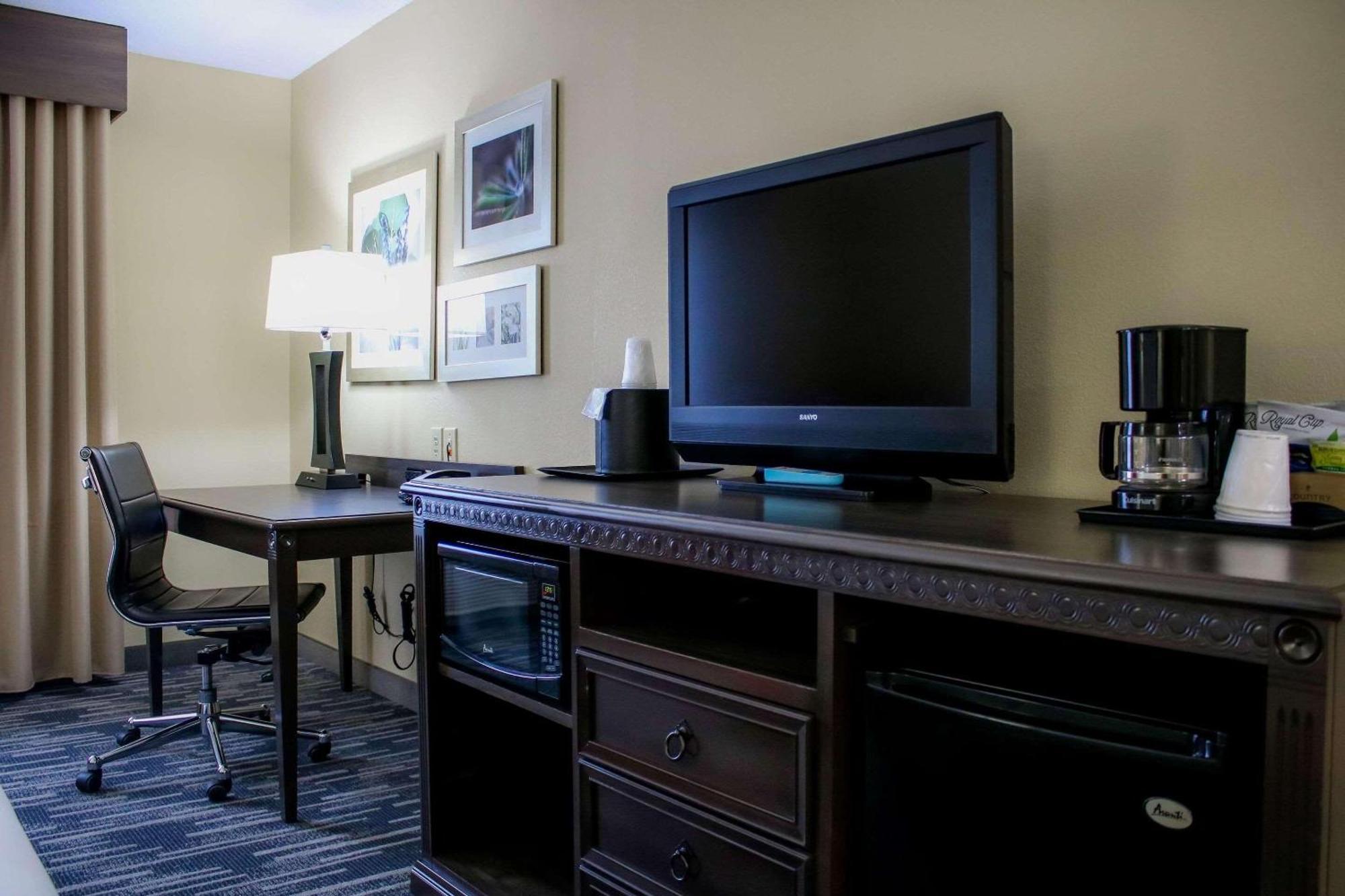 Country Inn & Suites By Radisson, Richmond West At I-64, Va Esterno foto