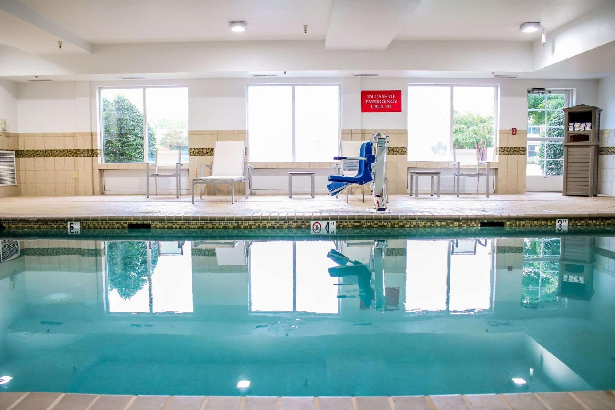 Country Inn & Suites By Radisson, Richmond West At I-64, Va Esterno foto